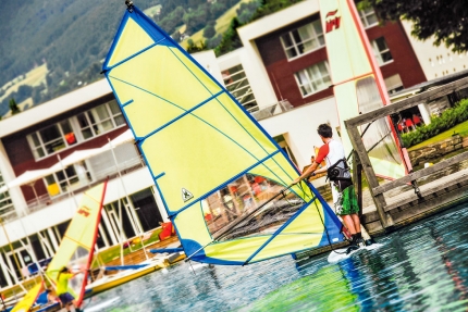 Windsurfen am Millstätter See – Urlaub in Kärnten am See – Pension Elisabeth